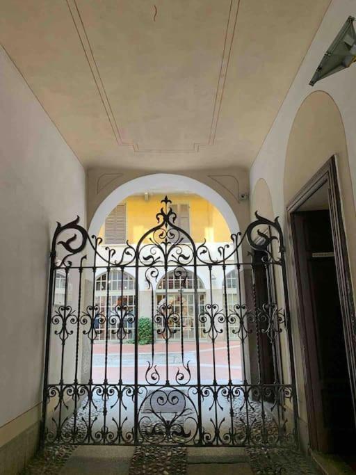 La Casa Alle Colonne - Navigliapartments Milano Exterior foto